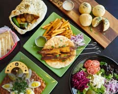 Le Poke Station (725 rue Principale)