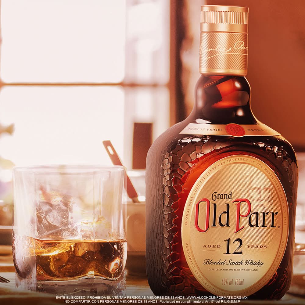 Old Parr Whisky grand blended scotch 12 años Delivery Near Me
