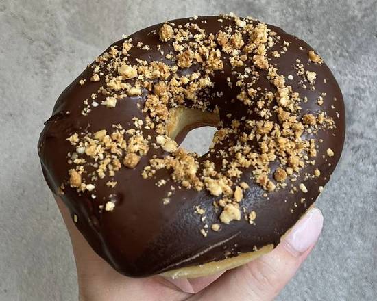 Donut Chocolate & Hazelnuts