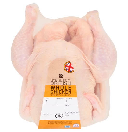 Co-op Medium, Space To Thrive British Whole Chicken (1.76kg)