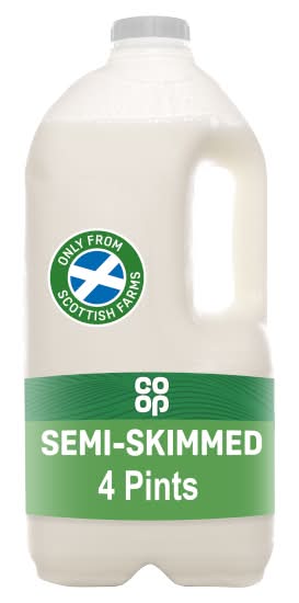 Co-op Scottish Fresh Semi Skimmed Milk (2.27L)