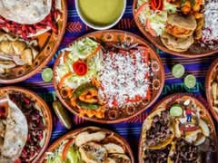 Hamburguesas y Antojos "Rulas"