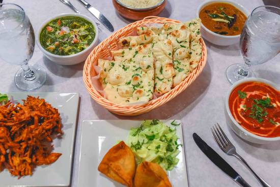 Curry Leaves (4843 W Kennedy Blvd,)