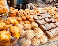 Bread & Me (1751 Pinnacle Dr)