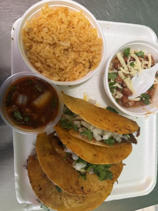 Taco Nacho (14508 Archer Avenue)