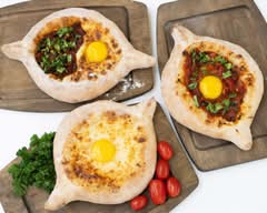 Bread Boat (1912 E 7th St.)