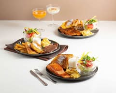 At.First More 早寓