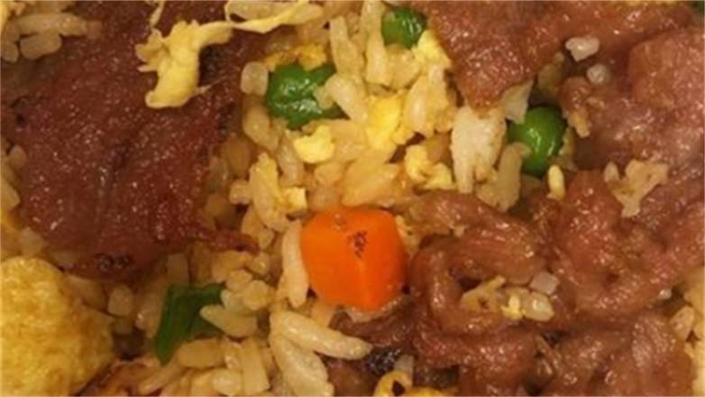 F1.Beef Fried Rice-牛炒饭