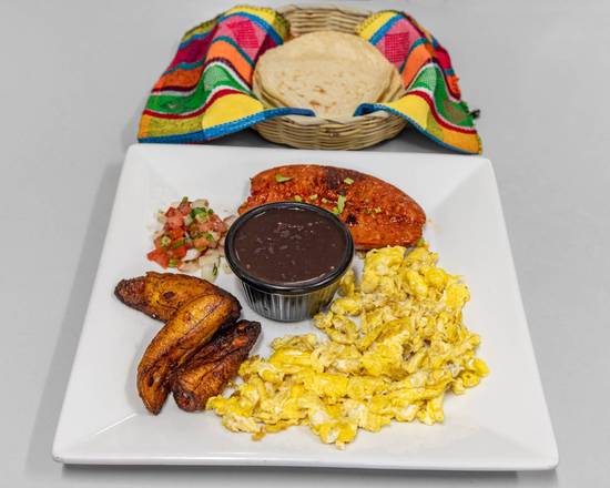 2. Desayuno Xela / Xela Breakfast