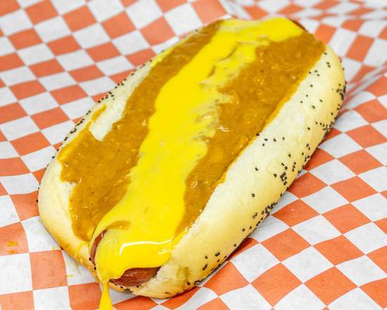 Fat Johnnie's Famous Red Hots photo 3