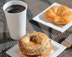 Richard's Fine Coffees (330 Ave)