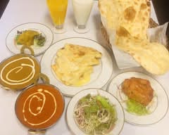 インド料理　ニューインドパレス