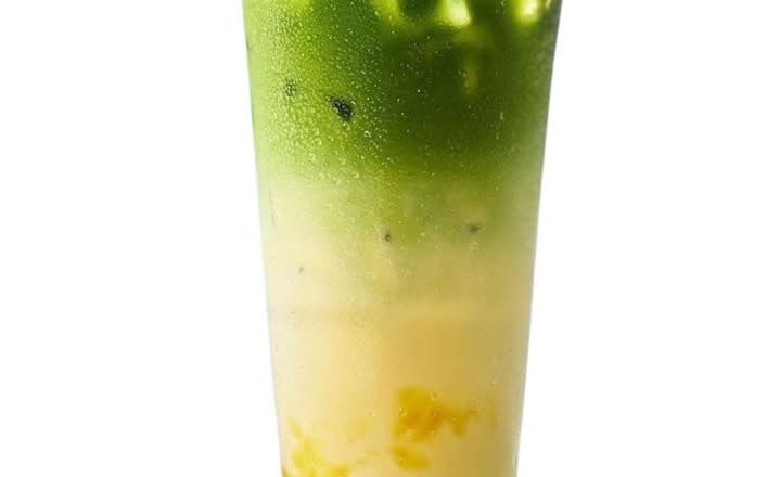 Peaches & Cream Iced Matcha
