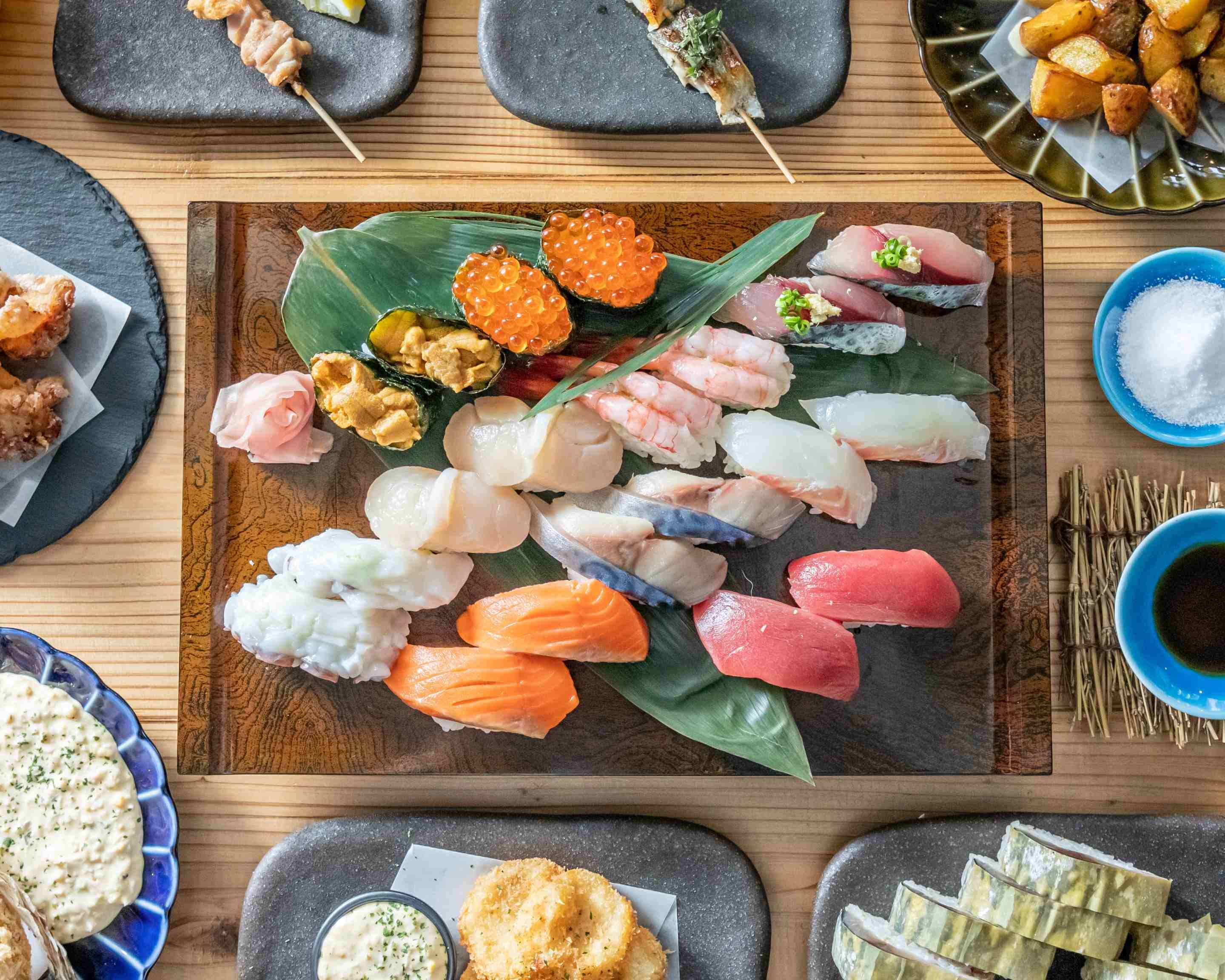 鯖と牡蠣と日本酒の店 うおっと Saba Kaki Nihonsyu UOTTO delivery & takeaway menu ...