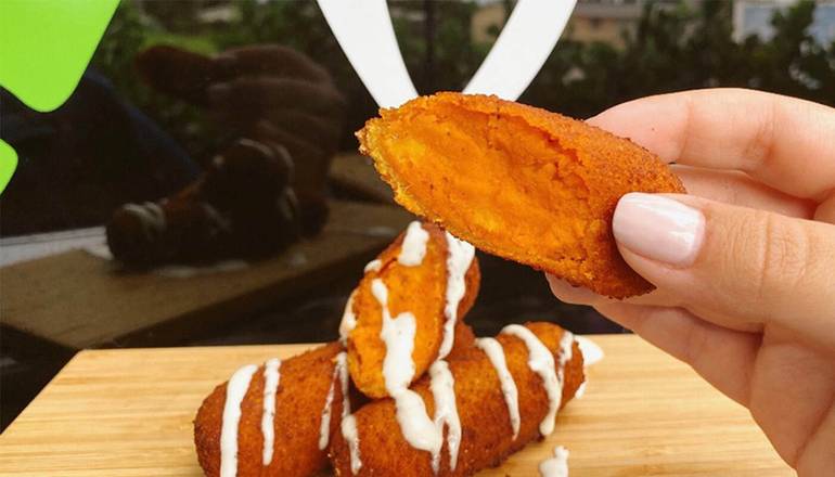 Order Buffalo Crack Chicken food online from Dos Croquetas store, Medley on bringmethat.com