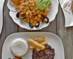 Café Pintón EC (11062 Internacional Dr)