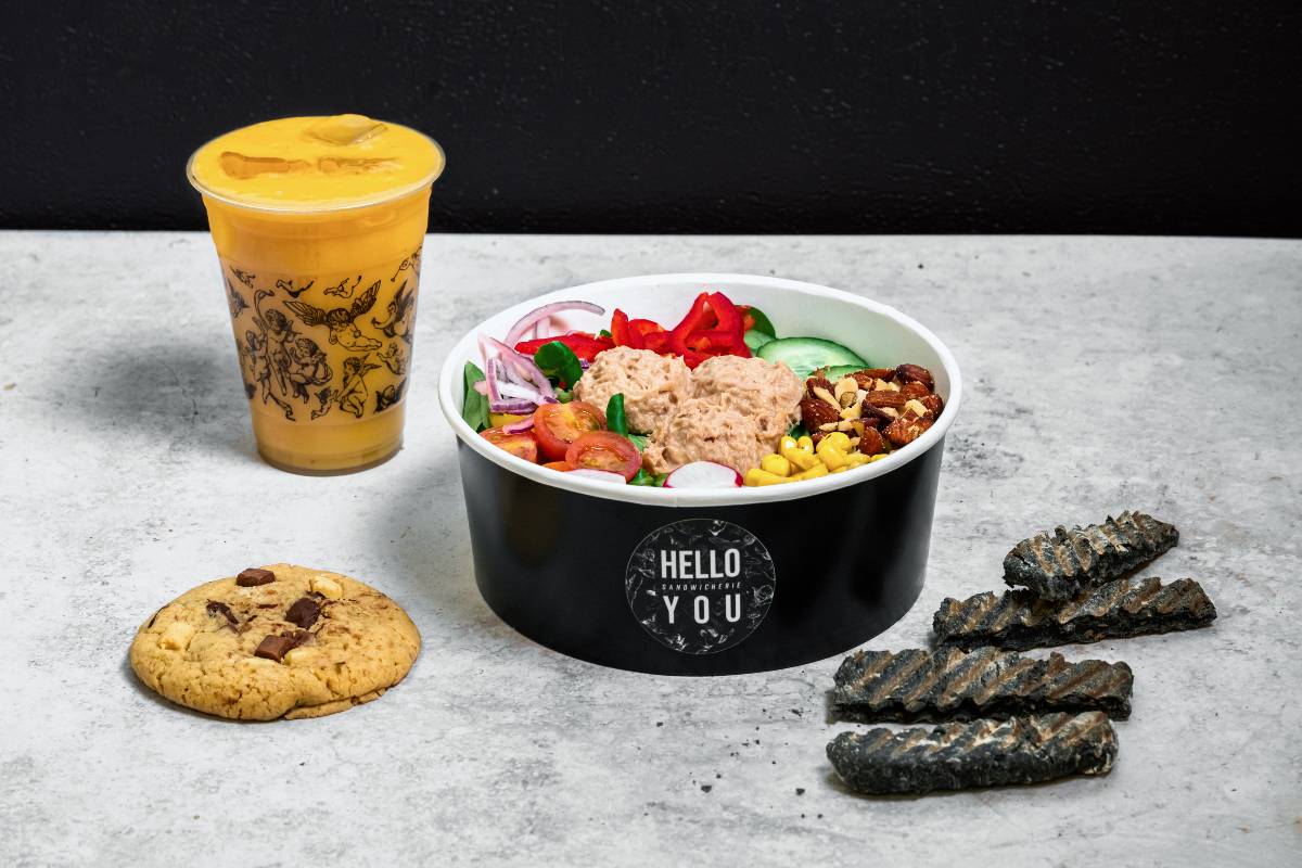 MENU SALADE AU CHOIX + UN JUS FRAIS OU MILKSHAKE AU CHOIX + 1 DESSERT