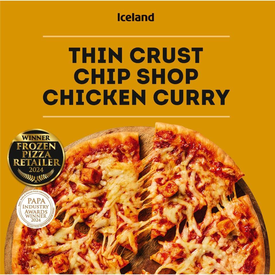 Iceland Thin Crust Chip Shop Chicken Curry Pizza (314g)