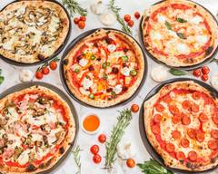 Westferry Pizza Co @ The Ship