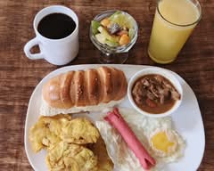 DESAYUNO/ALMUERZO.EC