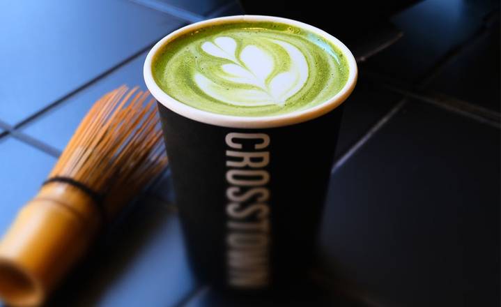 PerfectTed Cinnamon Scroll Matcha Latte