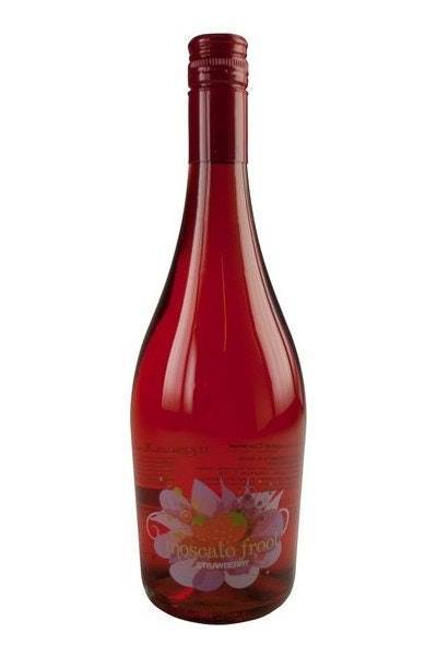 Moscato Froot Strawberry (750ml bottle)