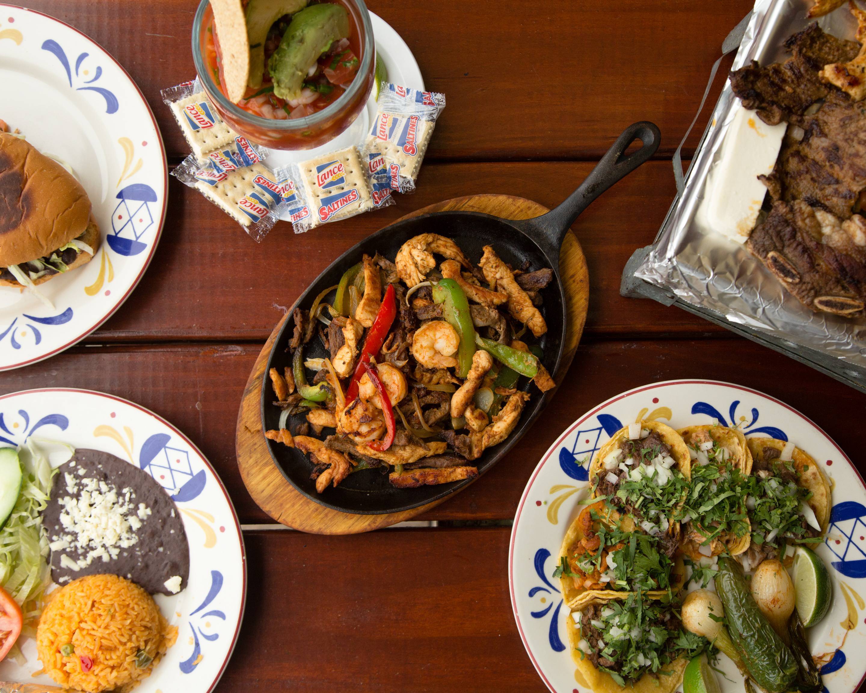 Order Chilangos Seafood - Menu & Prices - Kenner Delivery | Uber Eats