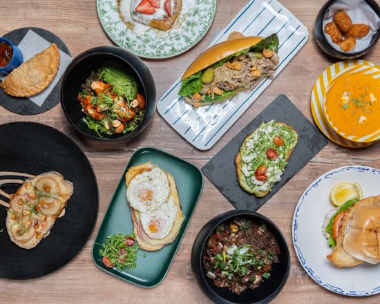 Atelier Bea (5451 Nw 72 Ave Miami, FL 33166 United States)