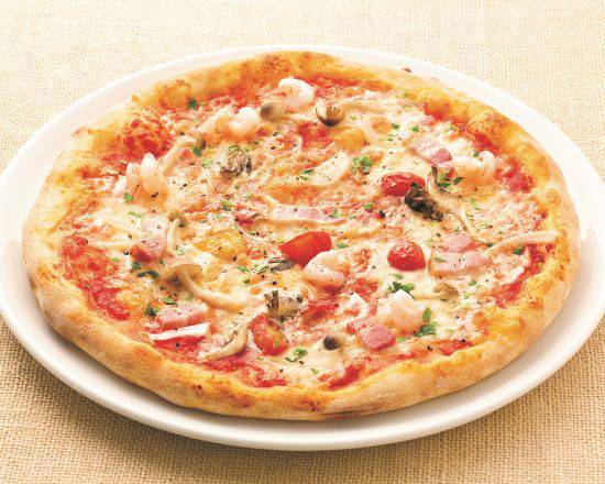 カプリチョーザ Capricciosa