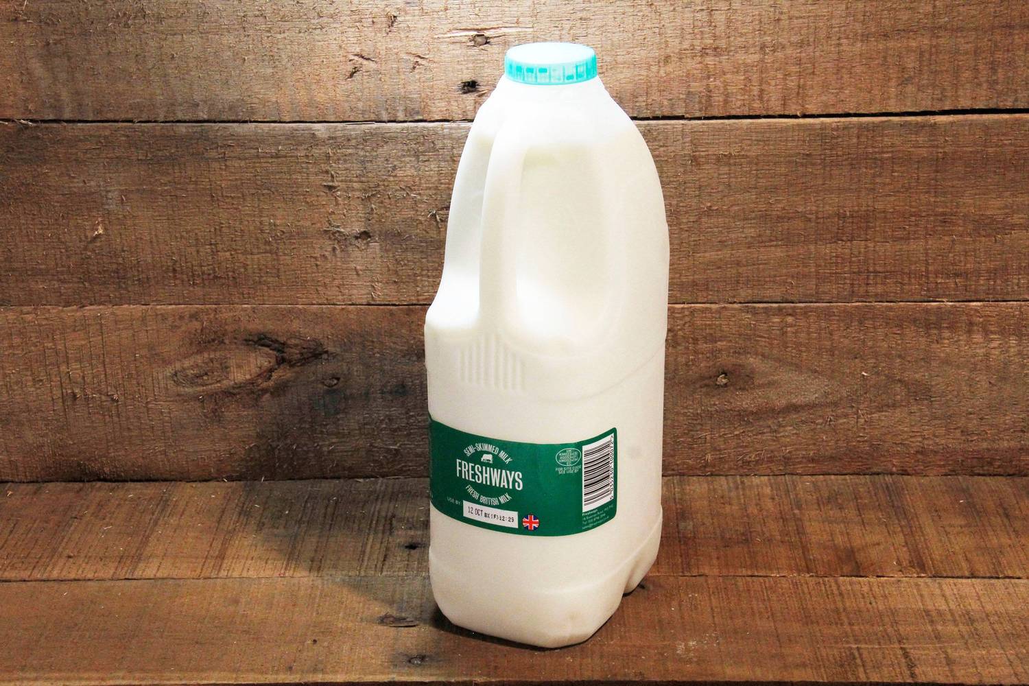 Semi Skimmed Fresh Green Milk 2le