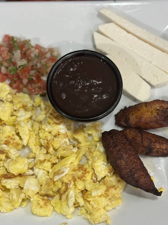 4. Desayuno Tradicional