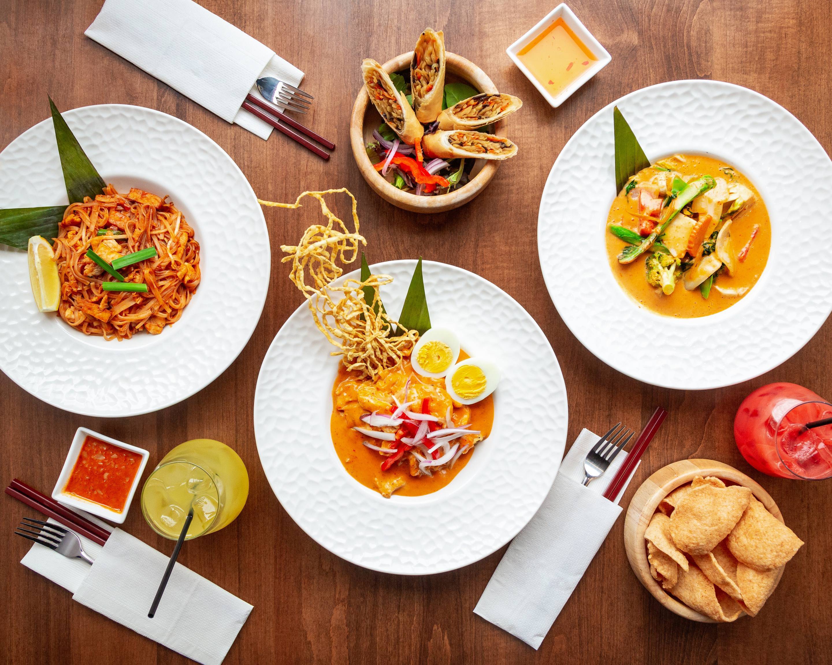 Order Crystal Thani (Little Italy) Restaurant Delivery【Menu & Prices