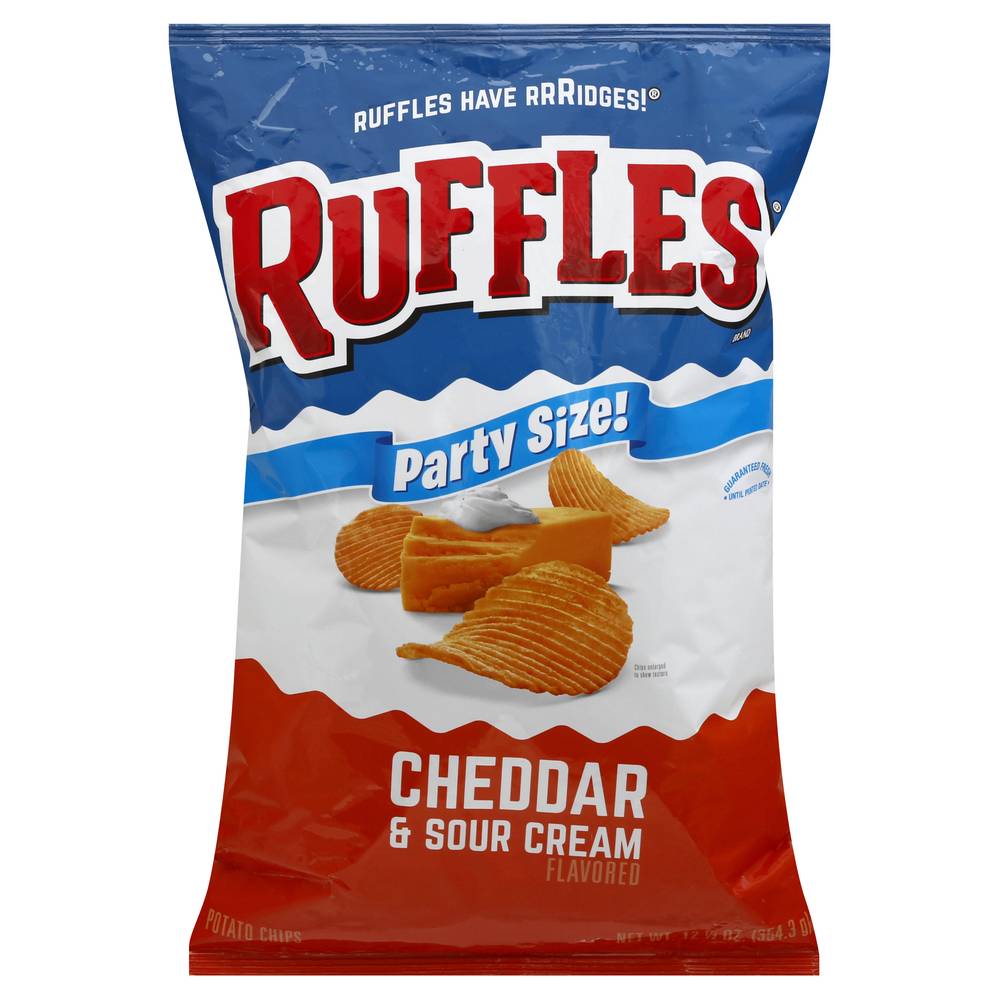 Ruffles Potato Chips (cheddar-sour cream )