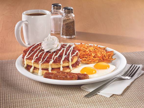 CINNAMON ROLL PANCAKE SLAM