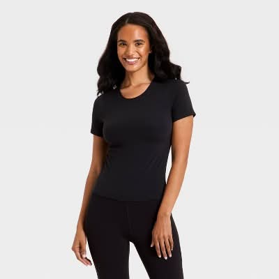 All In Motion Everyday Soft Cropped Short Sleeve T-Shirt Upf 50+, Women, L, Black