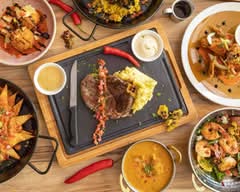 Akiras Cafe & Restaurant