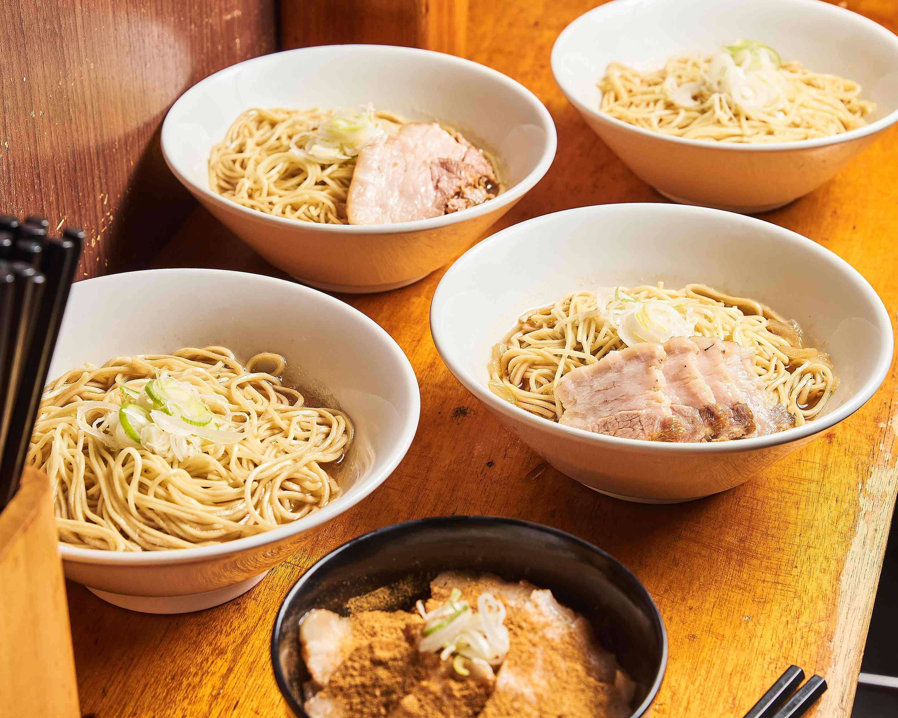 自家製麺 伊藤 Jikaseimen Itoのデリバリー ・持ち帰り| メニューを