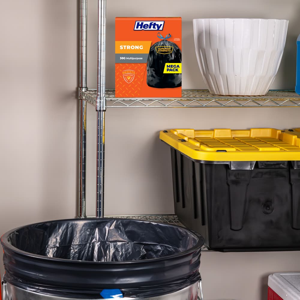 Hefty Strong Multipurpose Trash Bags 30gal, 76.2x83.8 cm, Black-Blue (56 ct)
