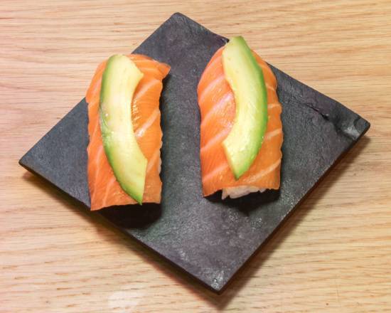 Sushi Saumon Avocat ㊗️😍🍱🥑