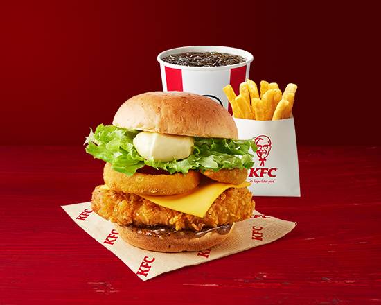 ガーリックソースのオニオンフィレバーガーセット（ドリンク付き） Garlic Sauce Onion Filet Burger Combo