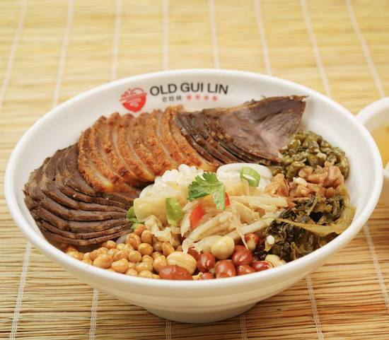 A1 桂林米粉 / Guilin Rice Noodles