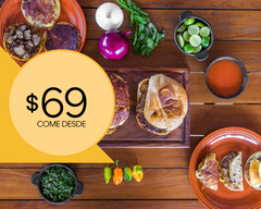 Los Planchaditos - Tacos & Tortas