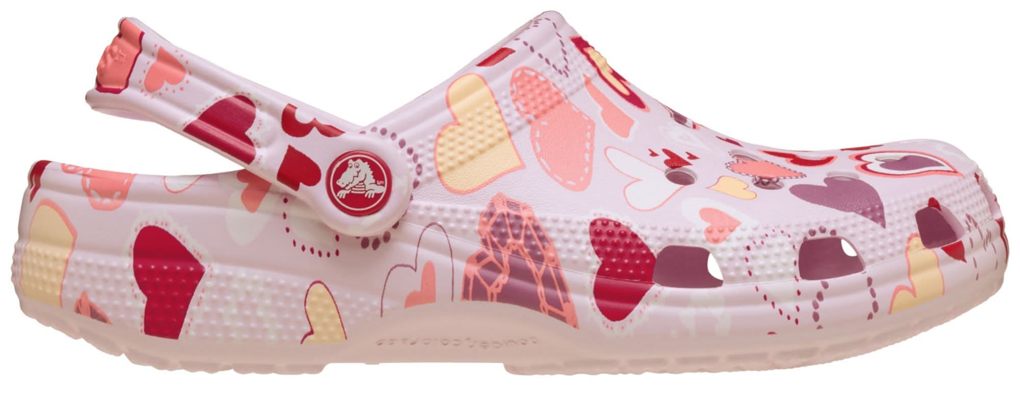 Crocs Kids Hearts Classic Clogs (Pink Milk/Hearts, 2.0)