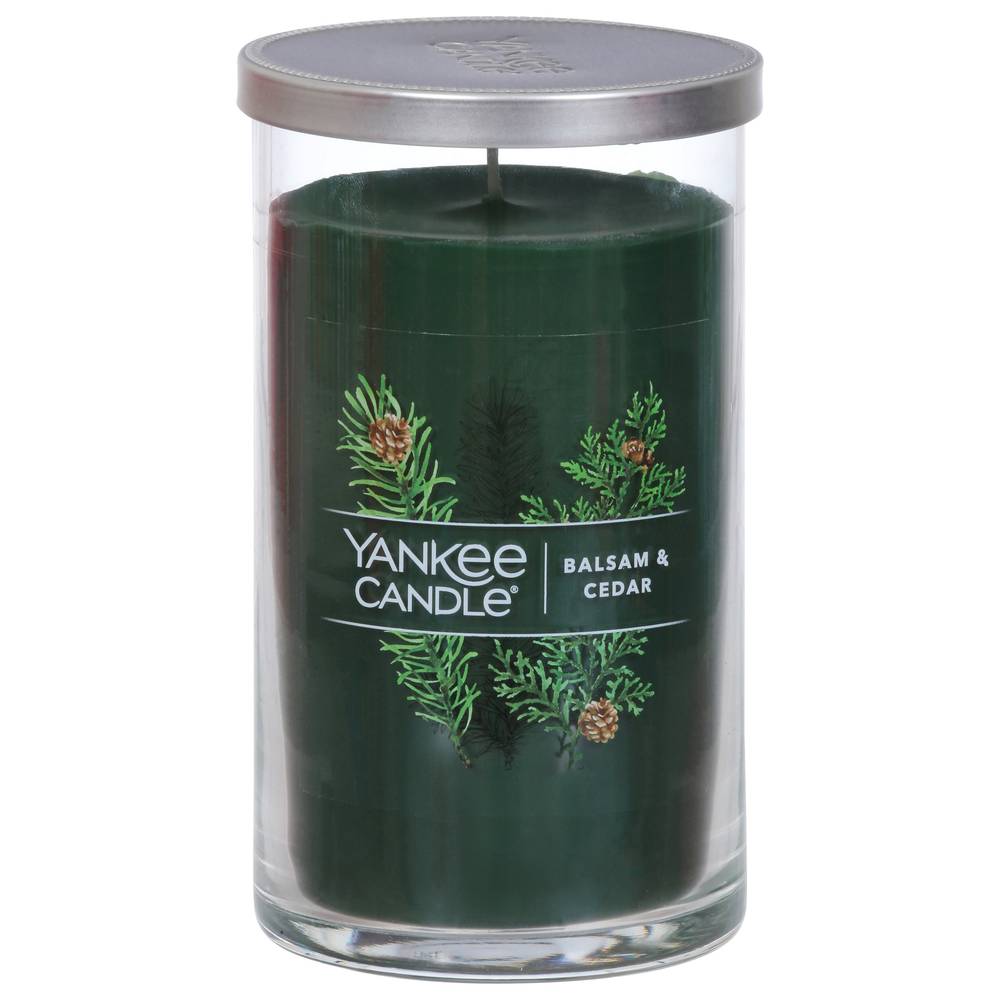 Yankee Candle Balsam & Cedar Candle