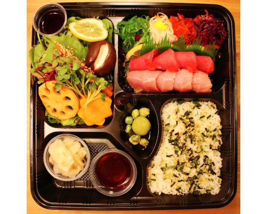 Bluefin /Akami/ Usuzukuri 4pc & Bluefin /Toro/ Usuzukuri 4pc