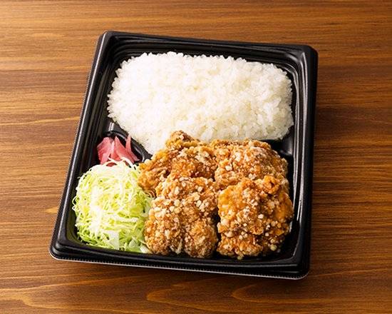 【まちかど厨房】●M 鶏のから揚げ弁当2*