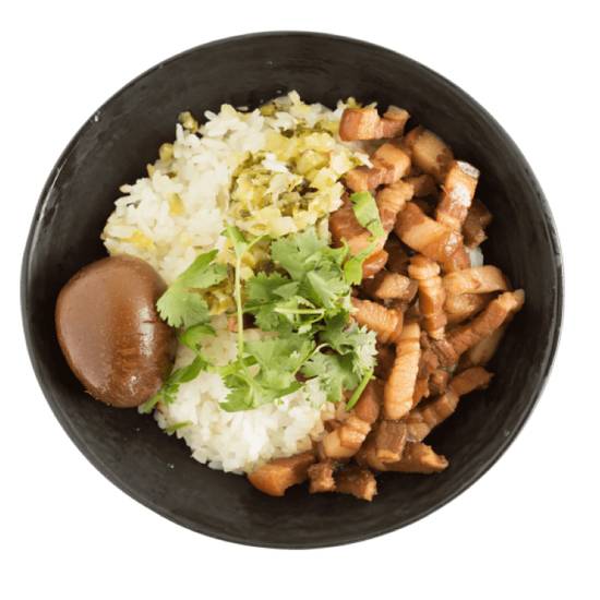 28. Braised Pork w/Egg on Rice 滷肉飯