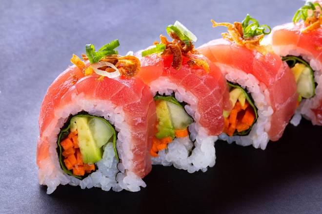 (a008) Veggie Tuna Roll