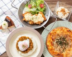 106.cafe&diningbar