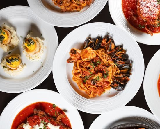 Deano's Trattoria (16605 Pearl Rd)
